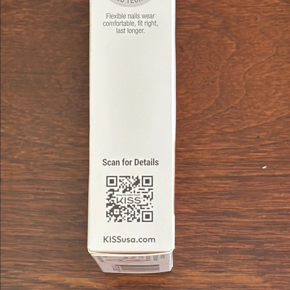 Kiss Women's Acrylic French Manicure Set NWT - Picture 11 of 11